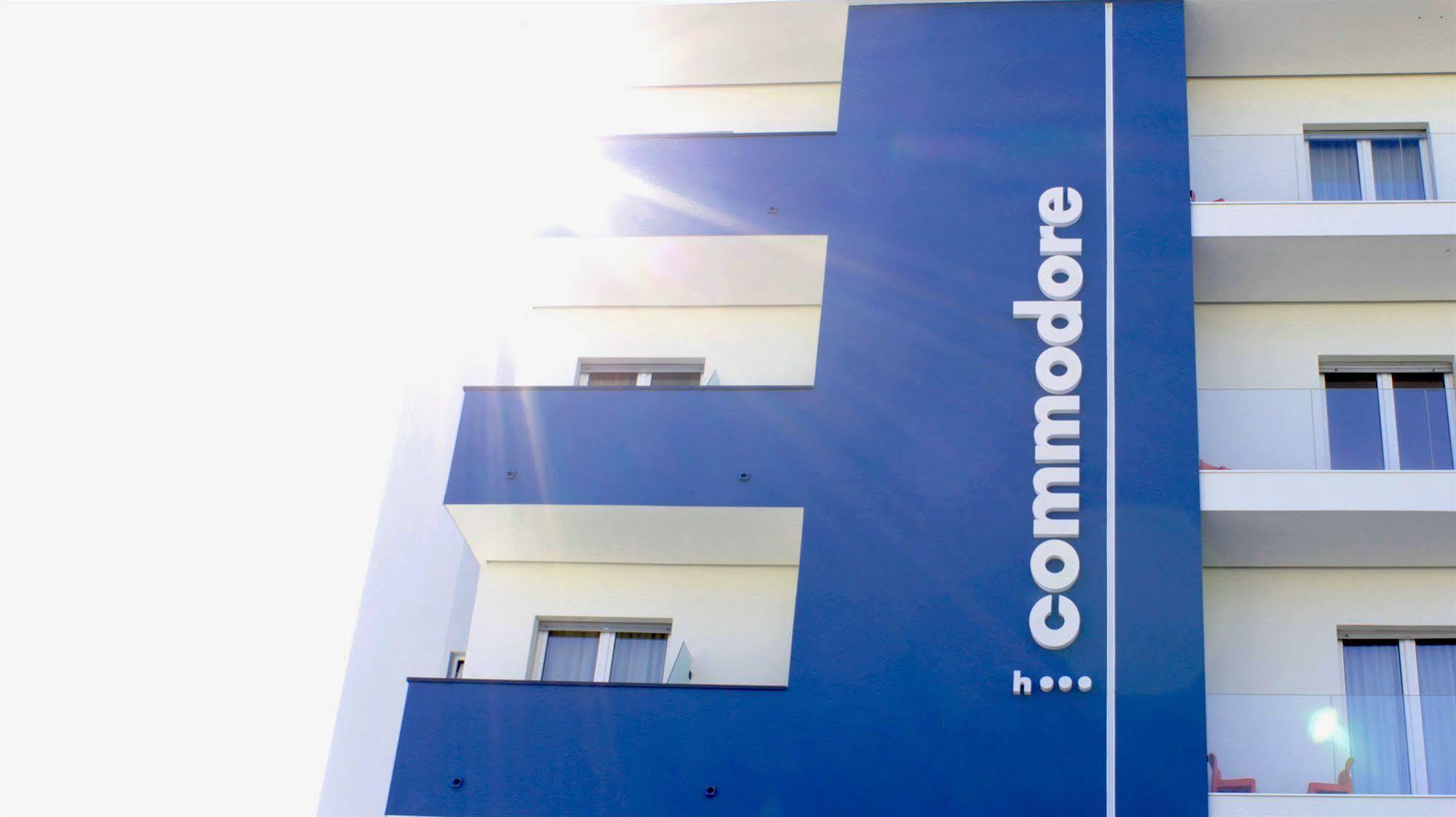 Hotel Commodore ริชโชเน ภายนอก รูปภาพ